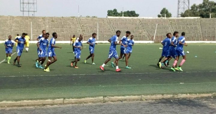 D2/Zone Ouest : Dibumba chute devant JSK