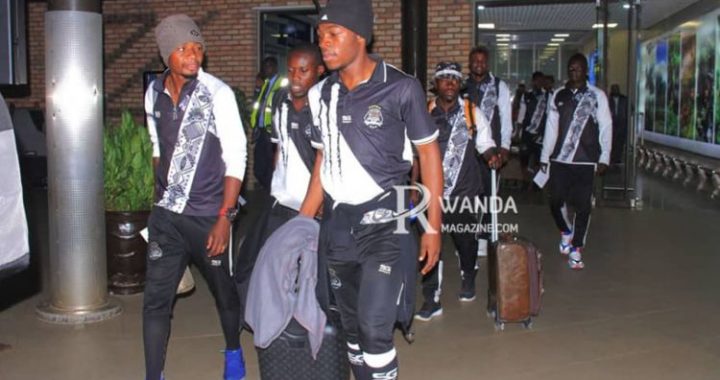 Les Corbeaux débarquent à Kigali pour la CECAFA Cup