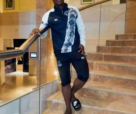 Covid-19 : Jackson Muleka, le confinement dans la bonne humeur