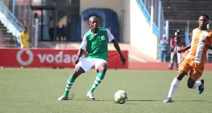 Dezy Mbomba:  » Je rêve porter le maillot de mon pays (RDC) »