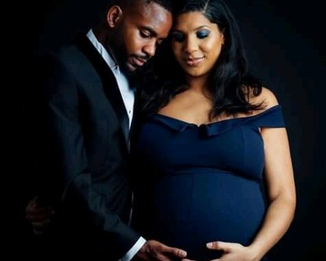 Carte rose: Cédric Bakambu annonce la naissance de sa fille