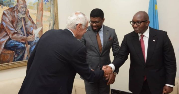 Hector Cuper fait ses adieux au Premier Ministre Sama Lukonde