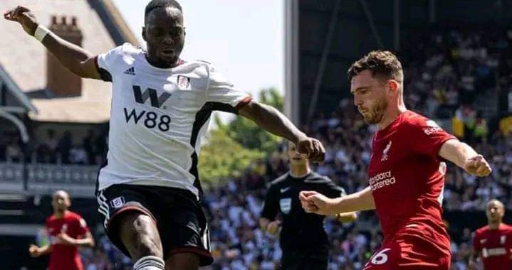 Premier League : Kebano et Fulham contraignent Liverpool de Salah au nul