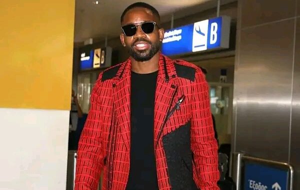 Mercato : Cédric Bakambu pose ses valises en Grèce
