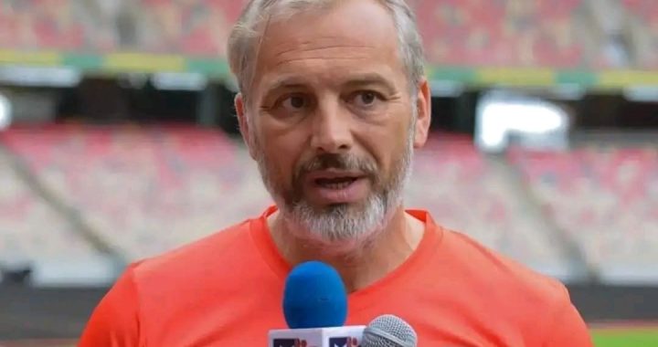 Léopards : Sébastien Desabre moins convaincu par le niveau de la Linafoot