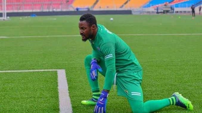 Mercato/AS Dauphin Noir : Le portier Hervé Lomboto rappelé en renfort