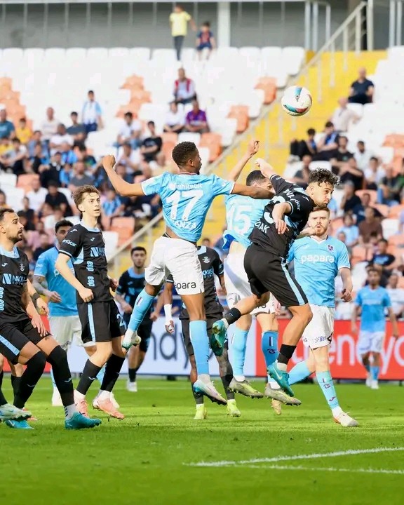 Échos de la diaspora : en super man, Simon Banza donne la victoire à son club ! 6 1745104398829