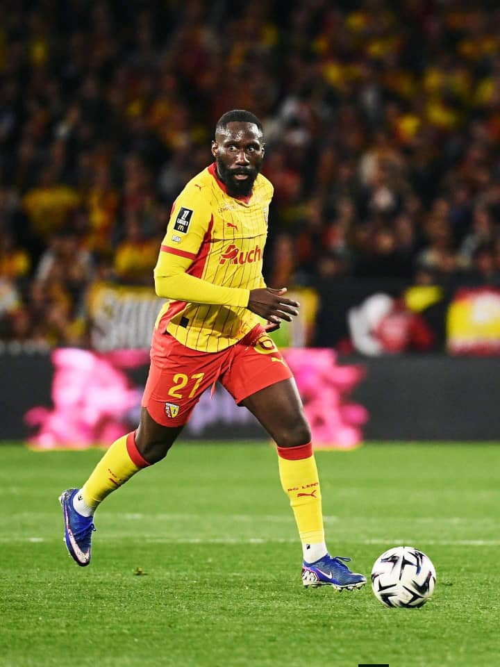 France : Arthur Masuaku solide, RC Lens termine en beauté 1 IMG 20260518 WA0025
