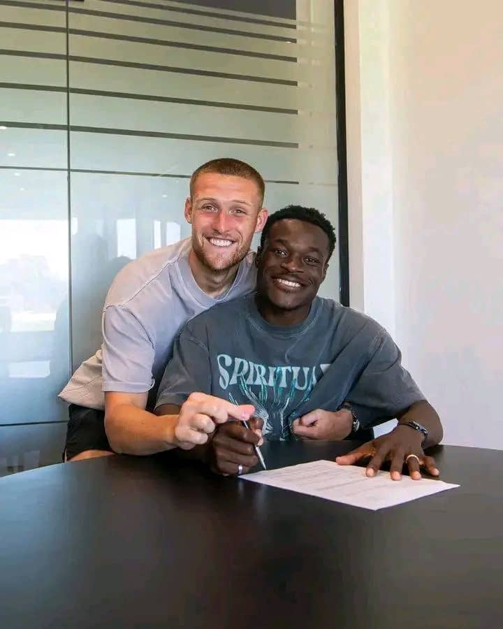 Marc Bola continue l’aventure avec Watford jusqu’en 2030 ! 1 IMG 20260812 WA0004