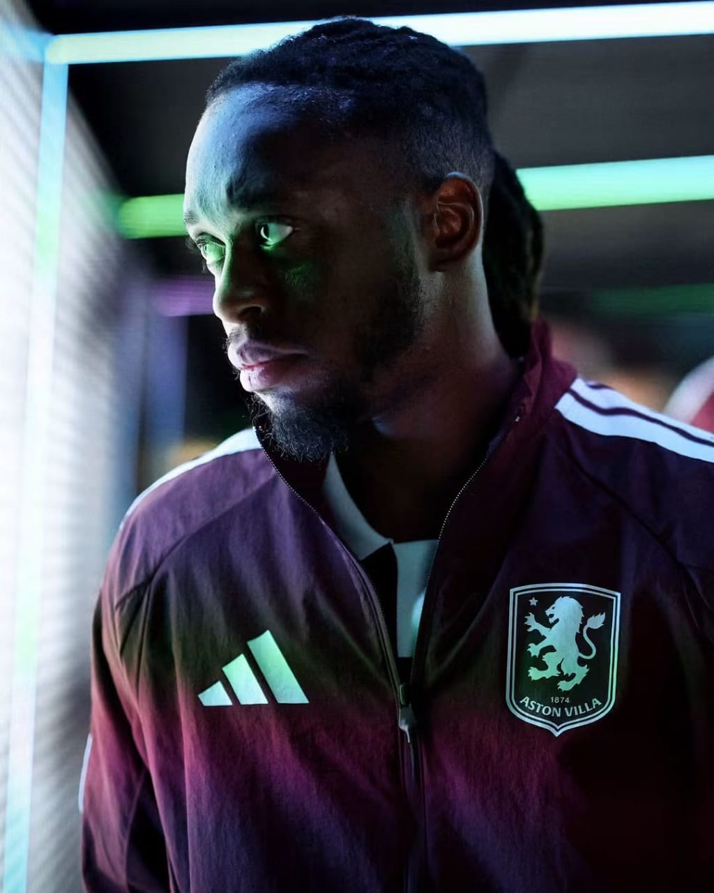 Premier League : Aaron Wan-Bissaka lance enfin sa saison avec une victoire face à Tottenham 5 IMG 20260919 WA0043