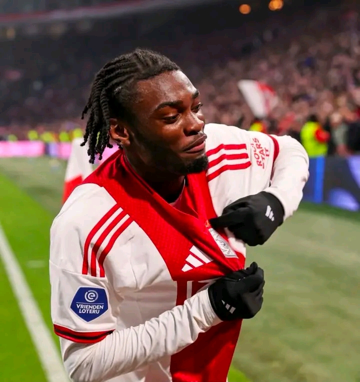 Léopards : Jorthy Mokio délivre une passe décisive avec l’Ajax ! 1 IMG 20261011 WA0010